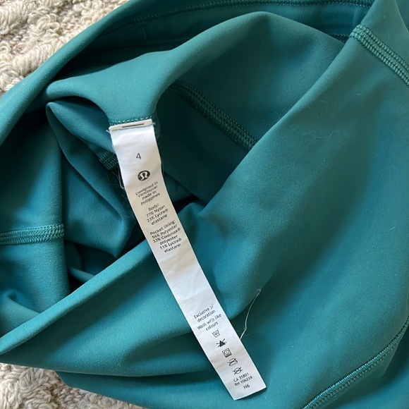 Lululemon Wunder Train High Rise Short 8" Teal Lagoon 4 - Picture 10 of 12